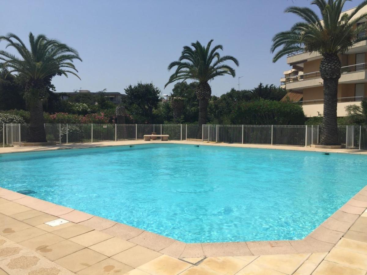 Frejus Plage T2, Piscine, Parking, Plages A 200M Εξωτερικό φωτογραφία